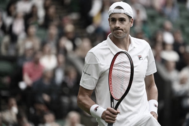 Em Wimbledon, Isner quebra tabu e vence Murray pela primeira vez em nove confrontos