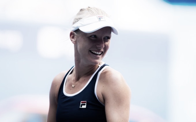 Bertens vence Pera de virada e se garante nas oitavas do WTA de Wuhan Bertens vence Pera de virada e se garante nas oitavas do WTA de Wuhan