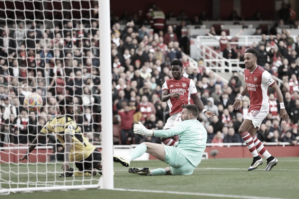 Arsenal vence Watford e chega à zona de classificação para competições europeias