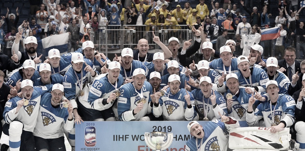 Mundial de Hockey IIHF: Finlandia completa la hazaña y es campeona al vencer a Canadá con un 3-1
