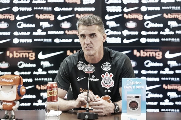 Apresentado, Vagner Mancini promete: "Corinthians vai voltar a ser Corinthians" Apresentado, Vagner Mancini promete: "Corinthians vai voltar a ser Corinthians"