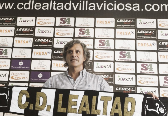 Roberto Aguirre es presentado en el Lealtad: "Vengo muy ilusionado"