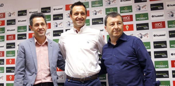 Aira: "Se lo pondremos difícil al Racing de Ferrol"