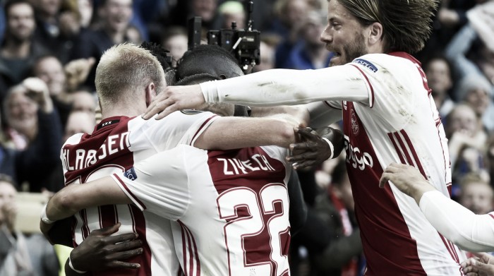 Europa League, l'Ajax sotterra il Lione: 4-1 ad Amsterdam. Lancieri con un piede in finale