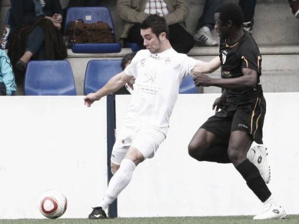 La Roda CF presenta a Albiol La Roda CF presenta a Albiol
