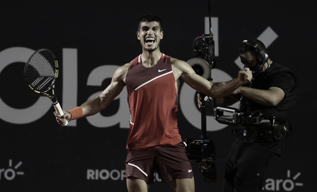 Alcaraz cumple con el trámite y es campeón en Río de Janeiro 