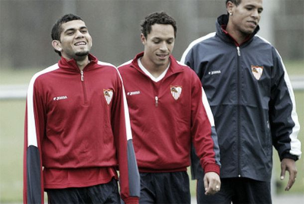Alves y Adriano, recuerdos de Sevilla