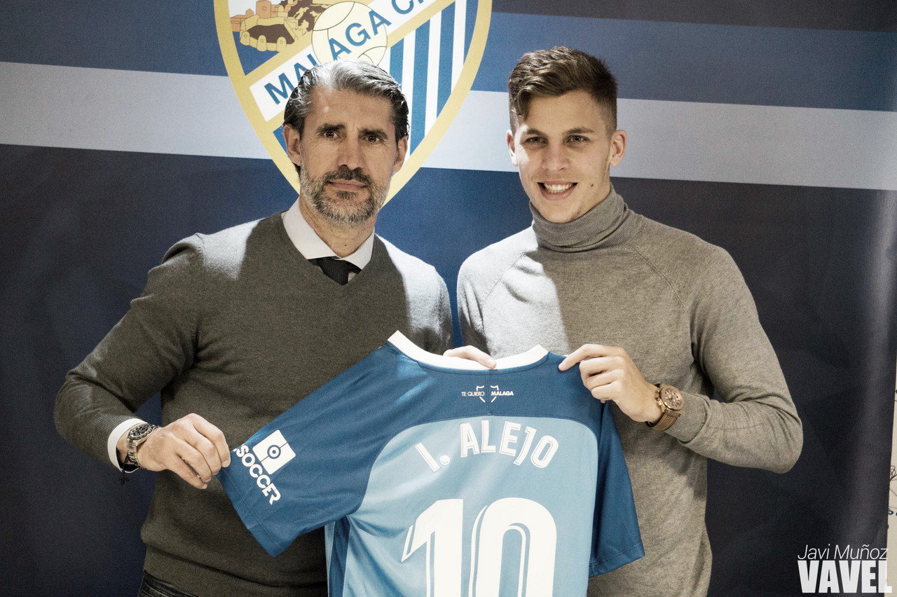 Iván Alejo, presentado como jugador del Málaga: "A mi agente le dije que no mirase más opciones"