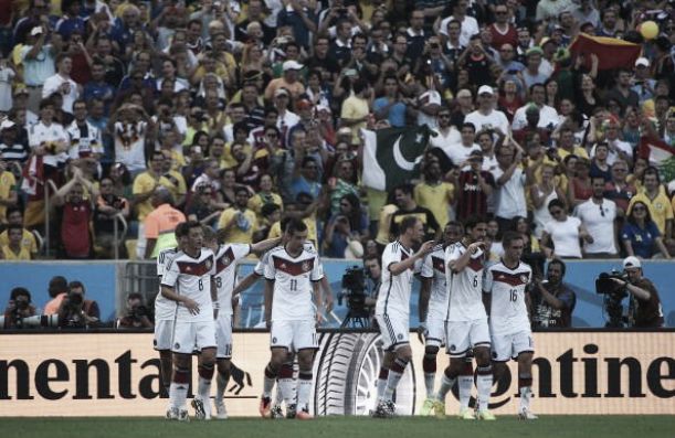 Alemanha vence com gol de Hummels e avança para as semifinais da Copa