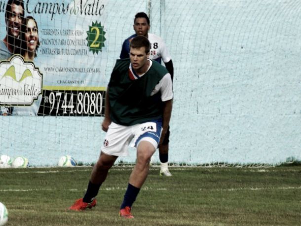 Alemão segue lesionado e desfalca Santa Cruz diante do América-MG Alemão segue lesionado e desfalca Santa Cruz diante do América-MG