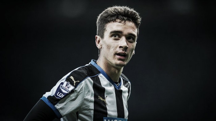 Alex Gilliead pens new contract with Newcastle United