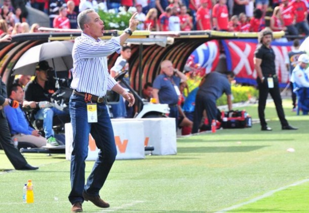 La pizarra de Alexis: Deportes Tolima, el impredecible 'vinotinto y oro' La pizarra de Alexis: Deportes Tolima, el impredecible 'vinotinto y oro'