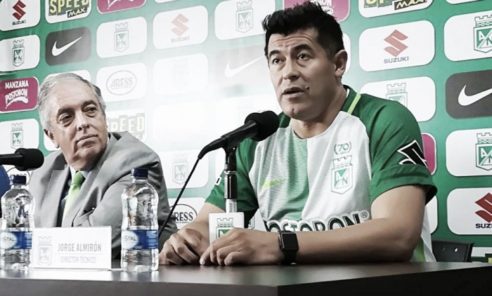 Jorge Almirón: "La presión va a ser de ganar y en un equipo grande siempre pasa"