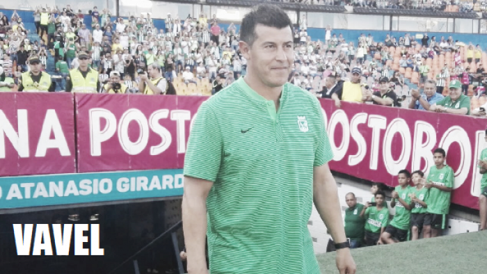 Jorge Almirón: "Valoro que la mayoría de jugadores sumaron minutos en esta pretemporada" Jorge Almirón: "Valoro que la mayoría de jugadores sumaron minutos en esta pretemporada"