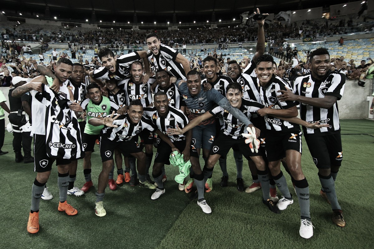 Depois de começo difícil e derrotas para rivais, Botafogo se reergue e chega à final do Carioca Depois de começo difícil e derrotas para rivais, Botafogo se reergue e chega à final do Carioca