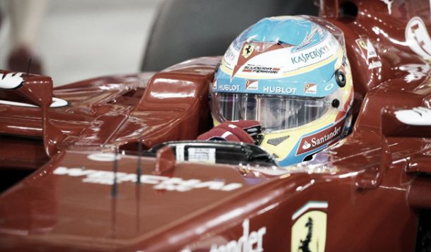 Fernando Alonso reafirma en Singapur su liderazgo en Ferrari