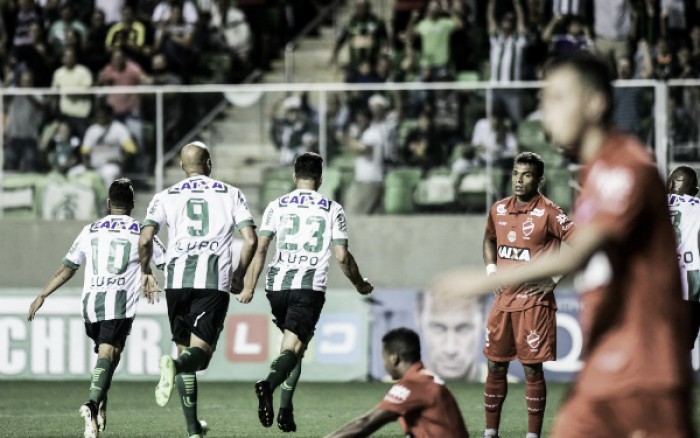 América-MG bate Vila Nova e assume liderança provisória da Série B