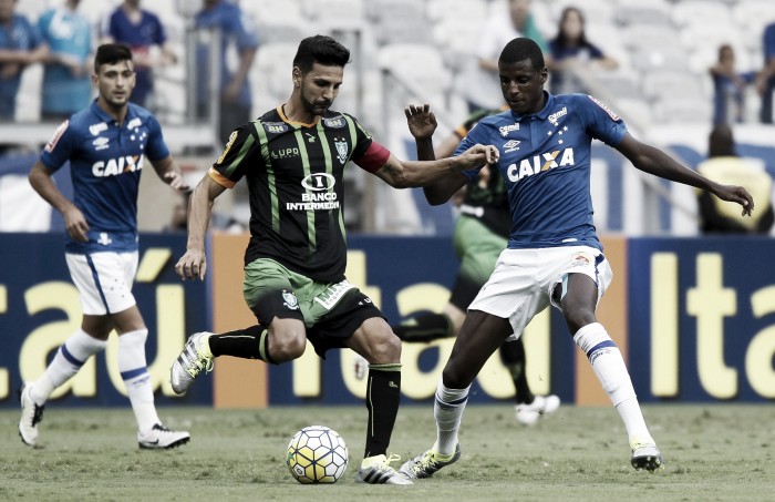 Isolado na lanterna, América-MG recebe motivado Cruzeiro no Independência