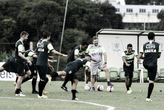 Em alta, América estreia no Campeonato Mineiro 2018 contra Patrocinense, no Independência