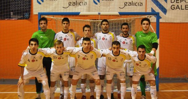 El Burela Futsal se luce en su presentación oficial ante el Santiago Futsal