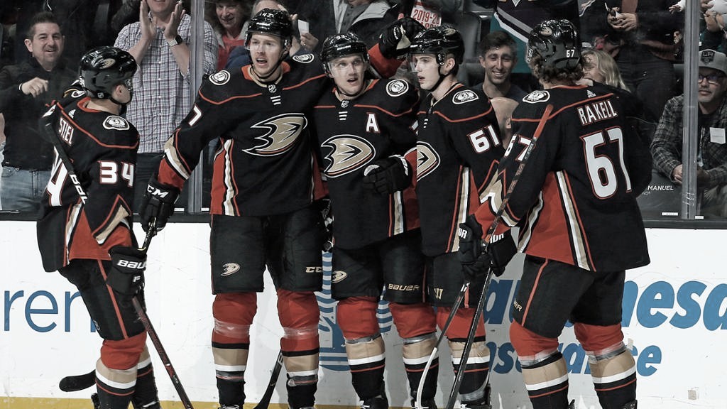 Resumen temporada 2021-22 Anaheim Ducks Resumen temporada 2021-22 Anaheim Ducks