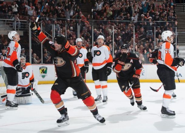 Anaheim Ducks Outlast Philadelphia Flyers In Shootout