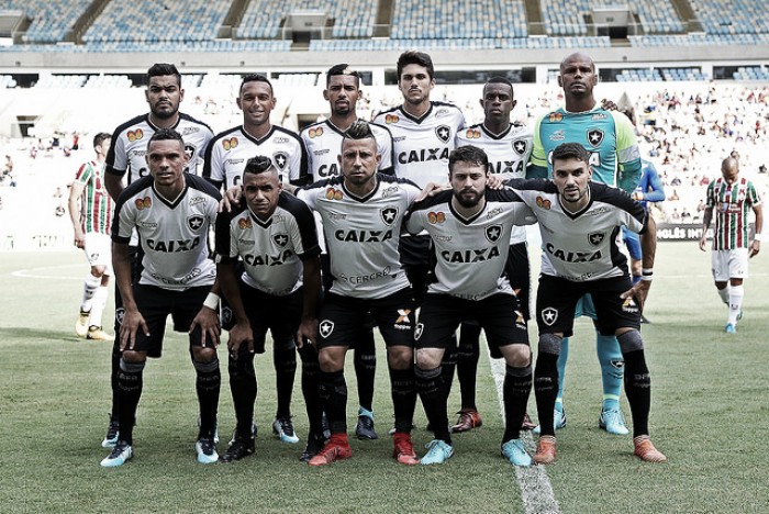 Análise: substituições erradas resultam em atuação ruim e Botafogo sai no lucro com empate
