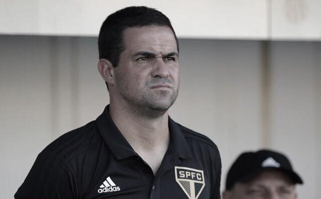 André Jardine projeta duelo pela Libertadores contra Talleres: "Vamos fazer nossa melhor partida do ano" André Jardine projeta duelo pela Libertadores contra Talleres: "Vamos fazer nossa melhor partida do ano"