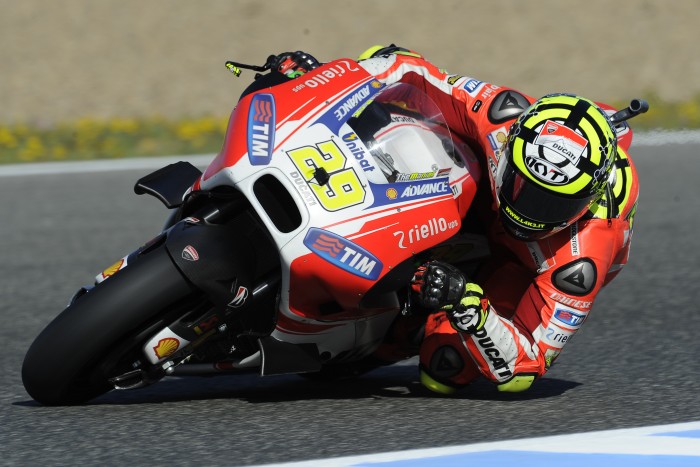 MotoGP, Iannone out anche a Phillip Island: Barbera ancora in sella alla Ducati