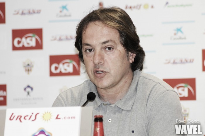 Andrés Fernández es cesado de la comisión deportiva de la UD Almería