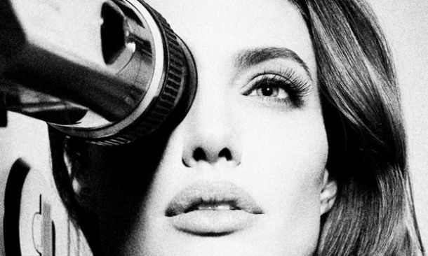 Angelina y su traslado a la dirección cinematográfica