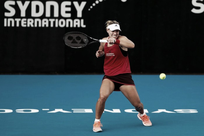 Kerber remonta ante una correosa Venus Williams Kerber remonta ante una correosa Venus Williams