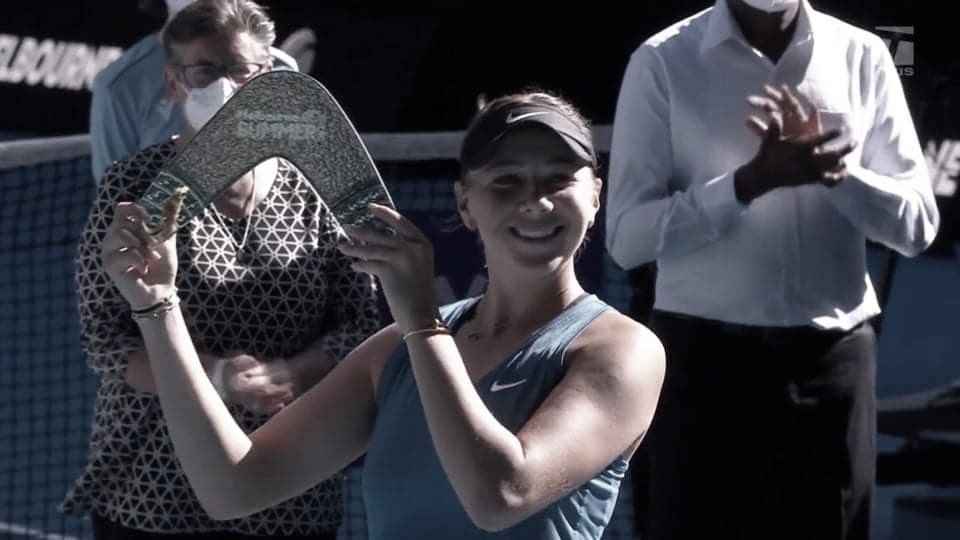 Anisimova supera Sasnovich em Melbourne e conquista primeiro título em quase três anos