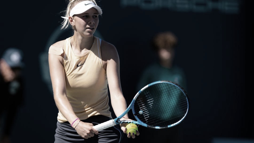 Pai de Anisimova morre de parada cardíaca e jovem desiste do US Open Pai de Anisimova morre de parada cardíaca e jovem desiste do US Open