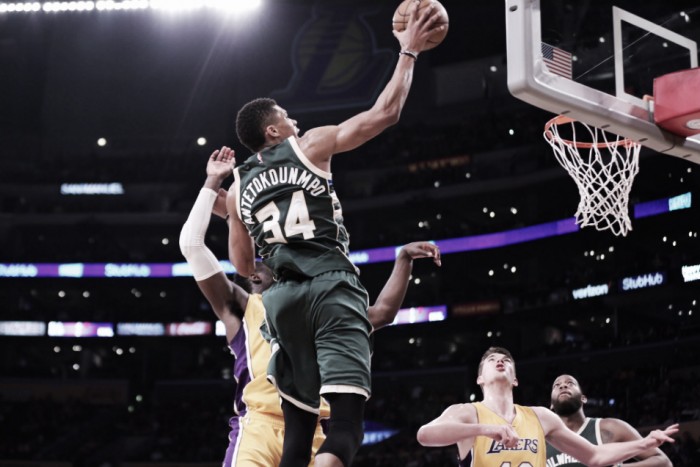 Em jogo equilibrado e com confusão, Bucks vencem Lakers em Los Angeles