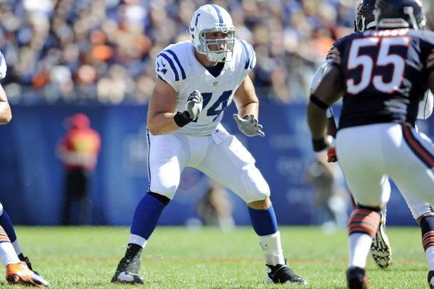Colts Negotiating Long Term Deal With Anthony Castonzo