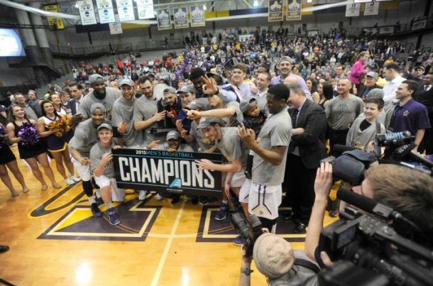 Peter Hooley’s GW Three Lifts Albany Past Stony Brook Peter Hooley’s GW Three Lifts Albany Past Stony Brook