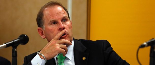 Missouri President Tim Wolfe Officially Resigns Amid Racial Issues