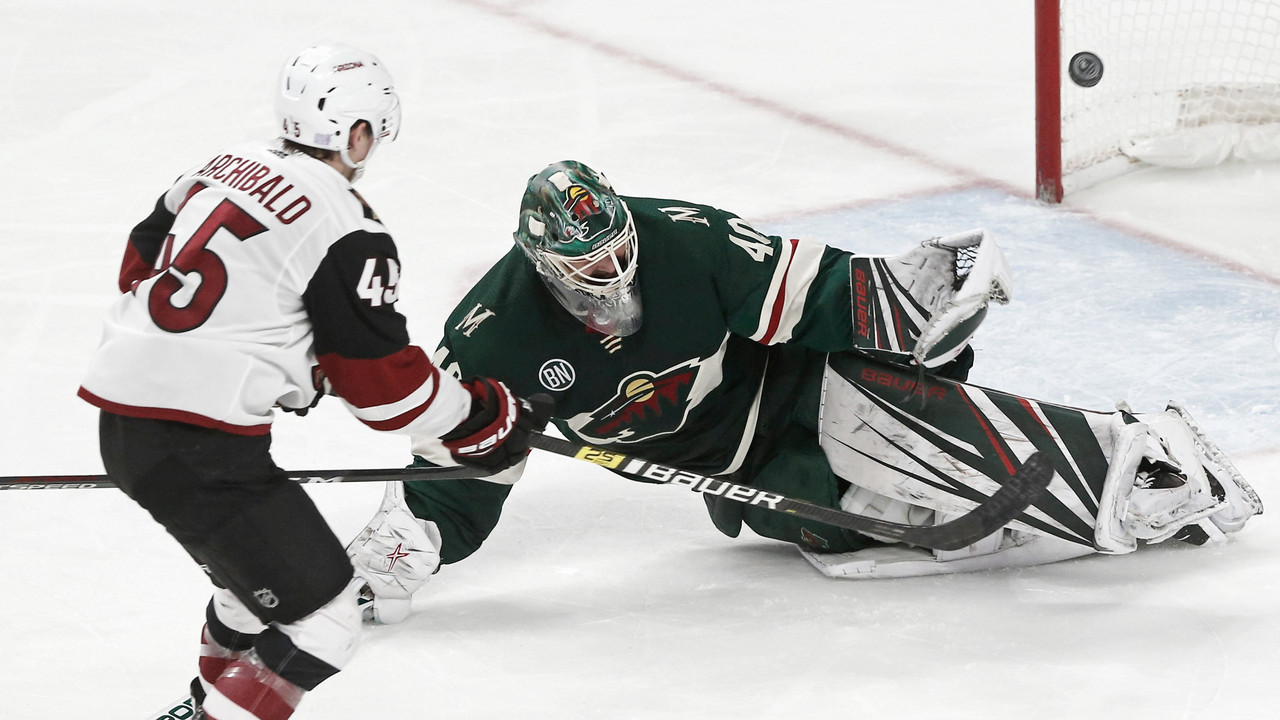 Arizona Coyotes break out of funk with comeback win