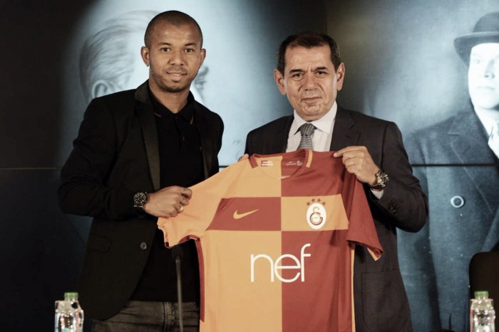 Mariano deixa Sevilla e é anunciado como reforço do Galatasaray