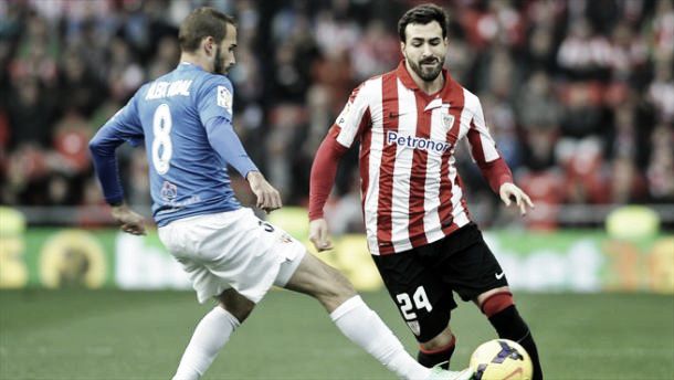 Athletic duo sign new deals