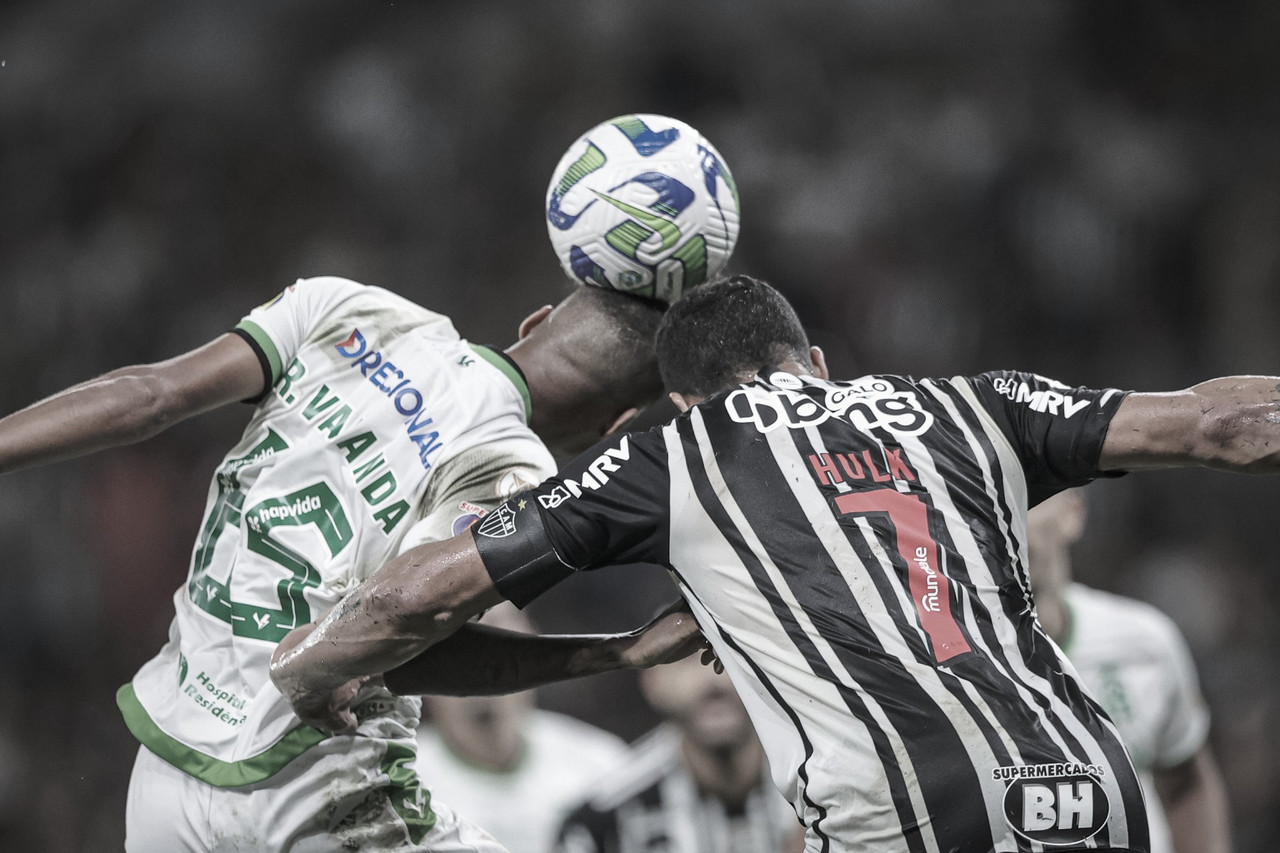 Corinthians sai na frente, mas cede empate do Atlético-MG