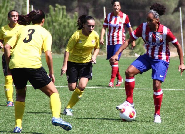 El Atlético Féminas golea y es líder