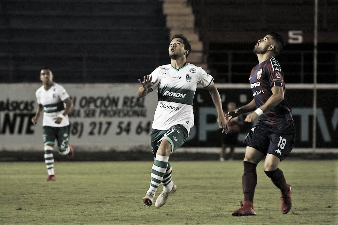 Atlante
remonta y derrota a Zacatepec Atlante
remonta y derrota a Zacatepec