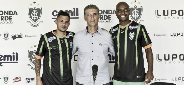 Apresentados recentemente, Auro e Rafael Jataí são regularizados no BID e estão liberados para jogar pelo América-MG