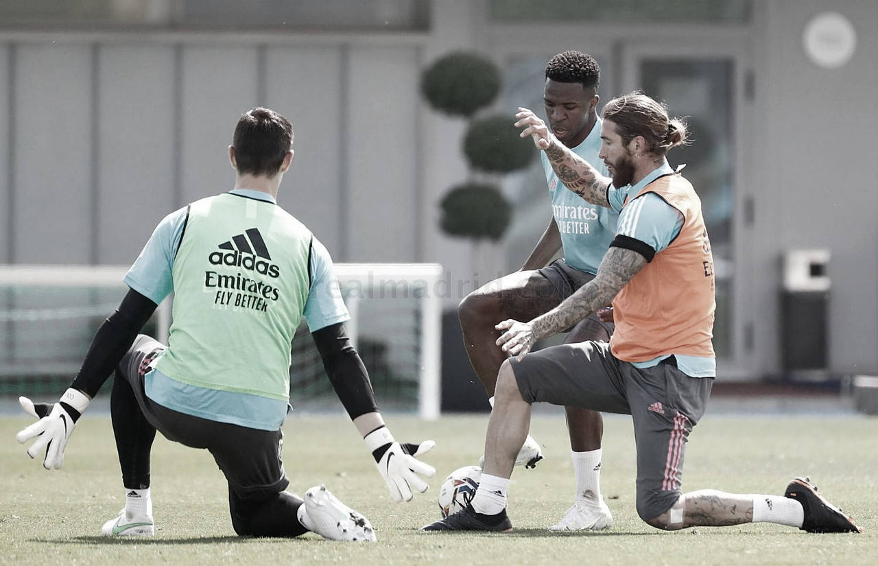 Zidane deja fuera de la convocatoria a Sergio Ramos Zidane deja fuera de la convocatoria a Sergio Ramos