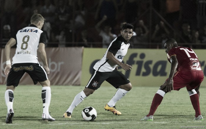 Resultado Corinthians 2-1 Capivariano no Campeonato Paulista 2016