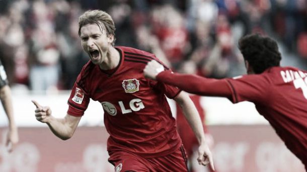 Bayer Leverkusen vence Freiburg e volta à zona de classificação à Champions League