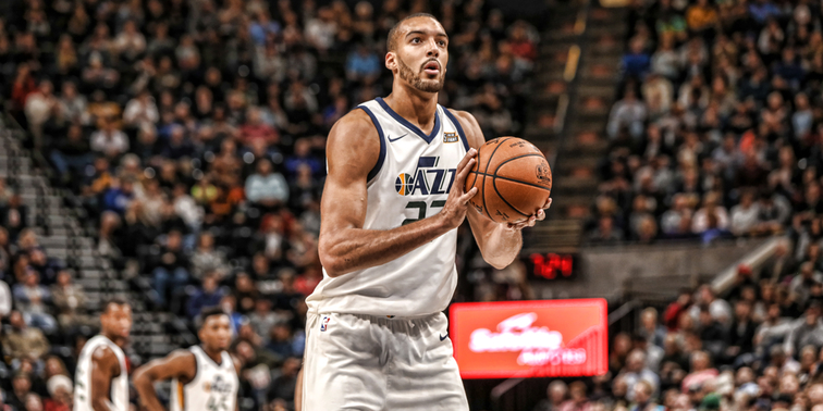 Utah, sin Ricky Rubio, deja a los Knicks en 34 puntos al descanso. Utah, sin Ricky Rubio, deja a los Knicks en 34 puntos al descanso.
