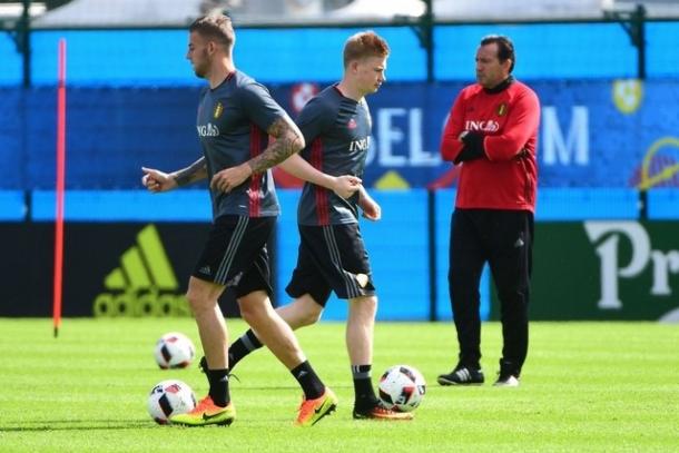 De Bruyne in training ahead of the Wales clash (Photo: AFP/Emmanuel Dunandafp)